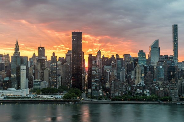 Welche Gewürze benötigt man für ein authentisches jamaikanisches Jerk Chicken?